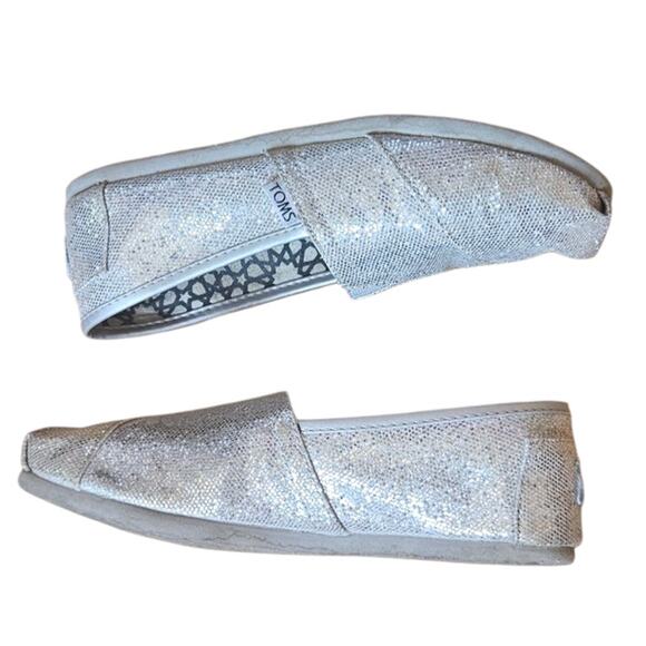 TOMS Silver Sparkle Glitter Flats Slip On Shoes Size 7 - Picture 7 of 9